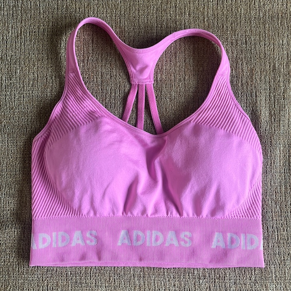 Pink sports bra with removable cups